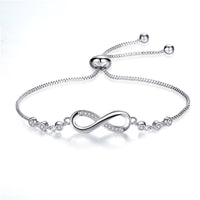 Hopeanvärinen