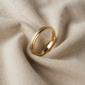 Birgit – elegantti sormus siroilla linjoilla